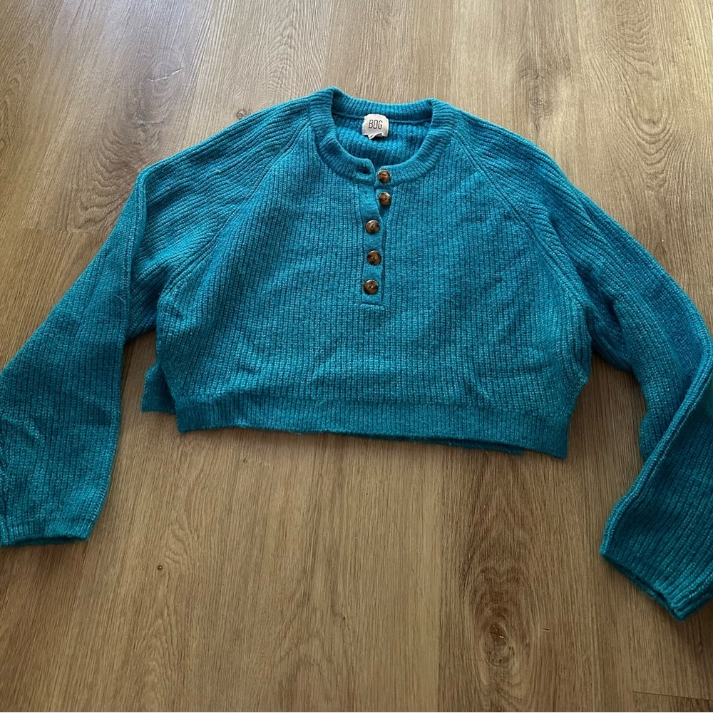 Urban outfitters cropped knit sweater